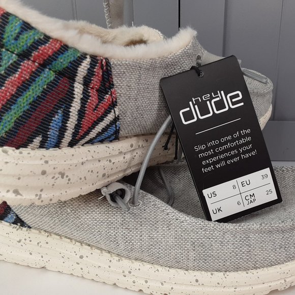 HEY DUDE 'WENDY FUNK' 'WOOL COLLECTION' LINED CHAMBRAY AZTEC DESIGN - Picture 8 of 15